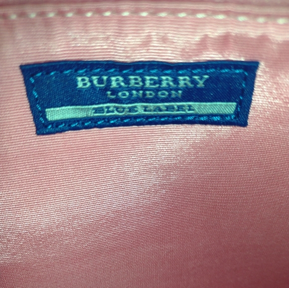 BURBERRY Blue Label Pink Travel Bag - Picture 11 of 16